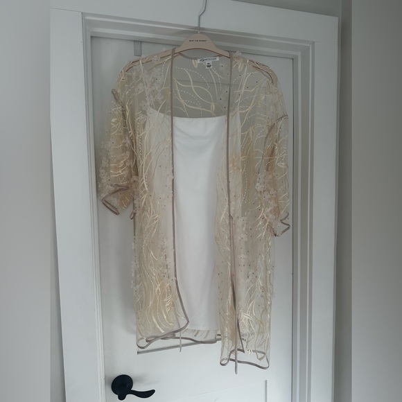 Bridal Getting ready Robe - Picture 5 of 7